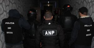 Adunau în „fondul” grupării bani pentru a susține organizația criminală condusă de așa-zisul hoț în lege “Kitaeț” din Republica Moldova. Au fost efectuate patru percheziții în penitenciarul nr. 18 -Brănești
