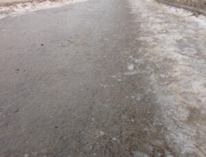 Poleiul și ghețușul revin în R. Moldova: Un ciclon va aduce, între 15 și 22 februarie, precipitații și o răcire accentuată a vremii