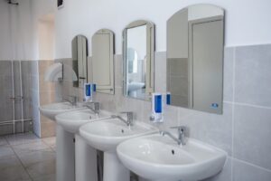 La gimnaziul din Vatici, Orhei va fi renovat blocul sanitar