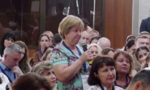 „Venim acasă, dar nu găsim sprijin”: Diaspora reclamă corupția și atitudinea ostilă a unor funcționari