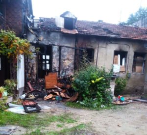 O femeie a suferit arsuri pe suprafața corpului în urma unui incendiu produs în raionul Orhei